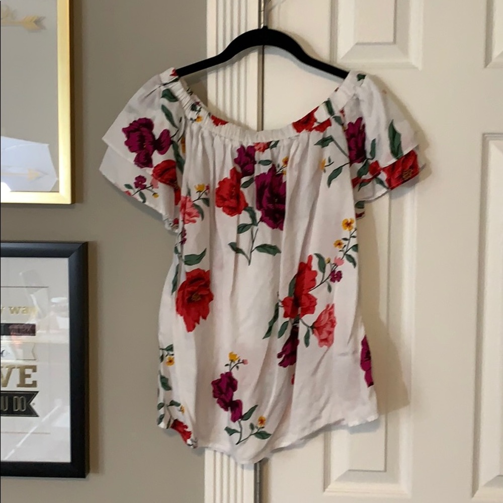 floral shirt